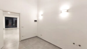 Locale commerciale in centro storico Vercelli - ristrutturazione