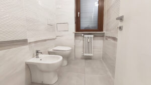 Locale commerciale in centro storico Vercelli - ristrutturazione