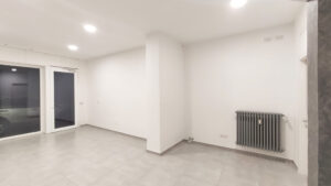 Locale commerciale in centro storico Vercelli - ristrutturazione