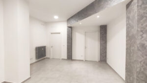 Locale commerciale in centro storico Vercelli - ristrutturazione